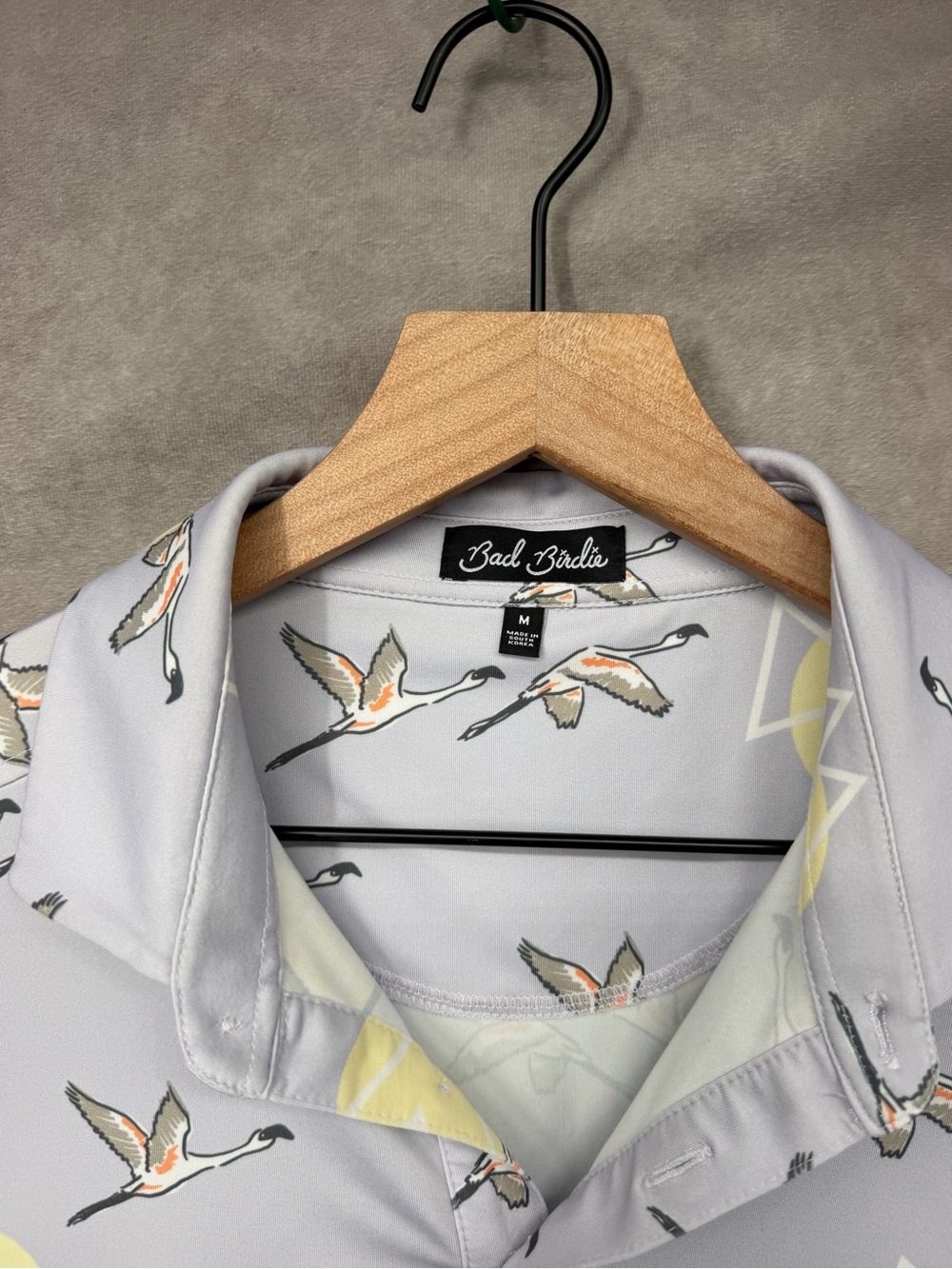 Bad Birdie Mens Medium Lavender Gray Bird Print Performance Golf Polo Shirt - Picture 2 of 3